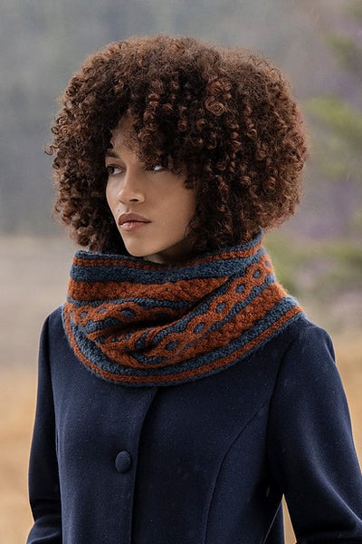 Kenosha Cowl by Sarah Kenyon
